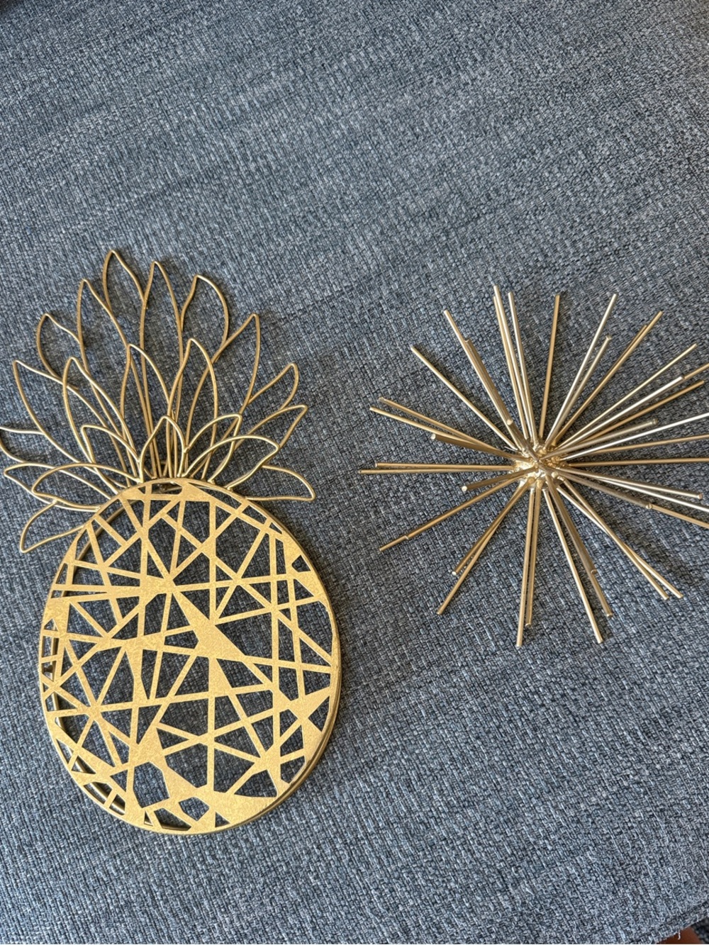 Gold Pineapple Wall Decor & Starburst Accent Set - Unbranded